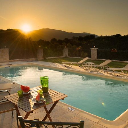 Superb Villa With Private Pool Peaceful Location Сами Экстерьер фото